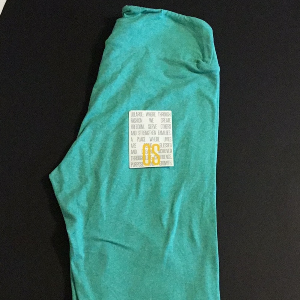NWOT heathered green Lularoe leggings OS